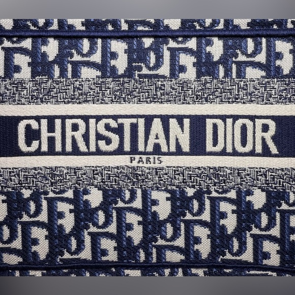 Bag Dior, Navy Blue, NWT,
size 9.25” x 3.25” x 7.0” fabric - Picture 9 of 9
